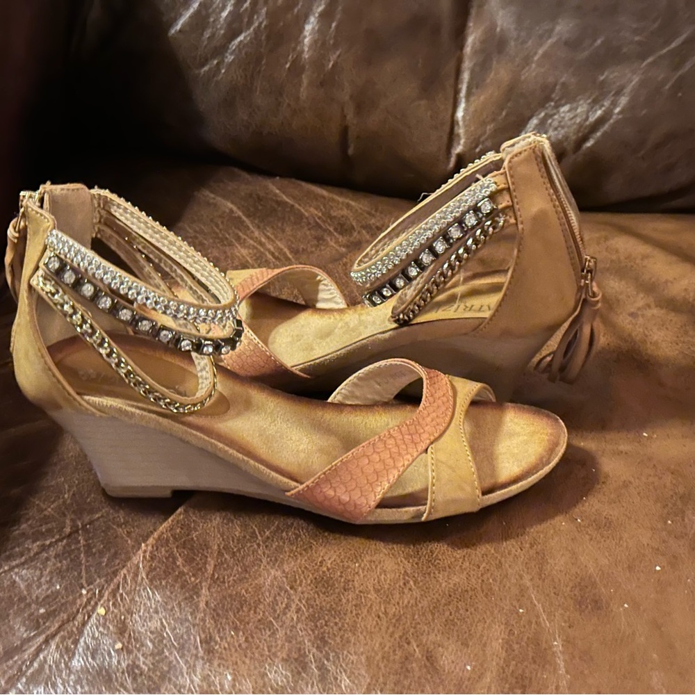 Tan Wedge Sandals with Rhinestone Embellishments